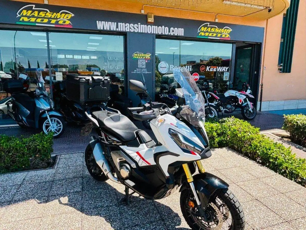 Honda X-ADV 750 DCT (2021 - 24) (4)