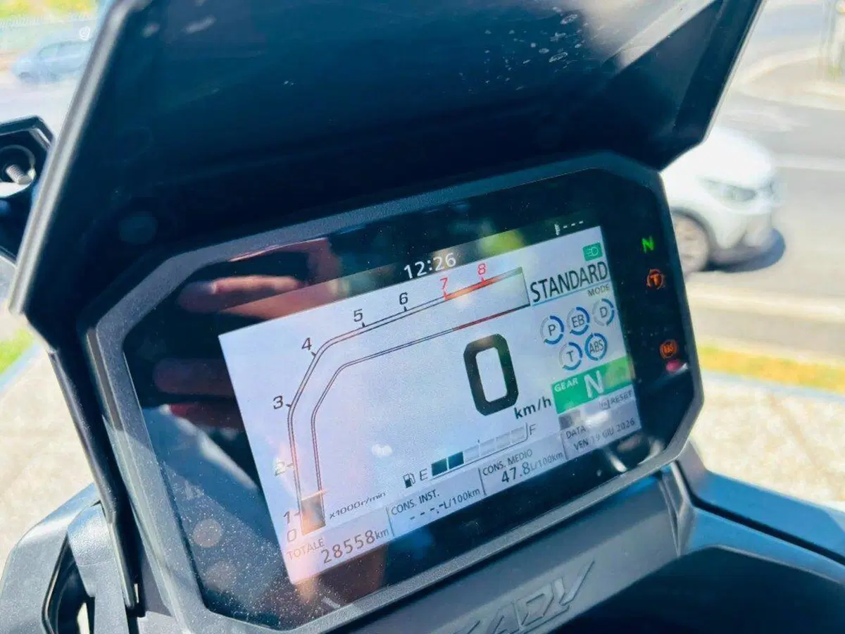 Honda X-ADV 750 DCT (2021 - 24) (10)