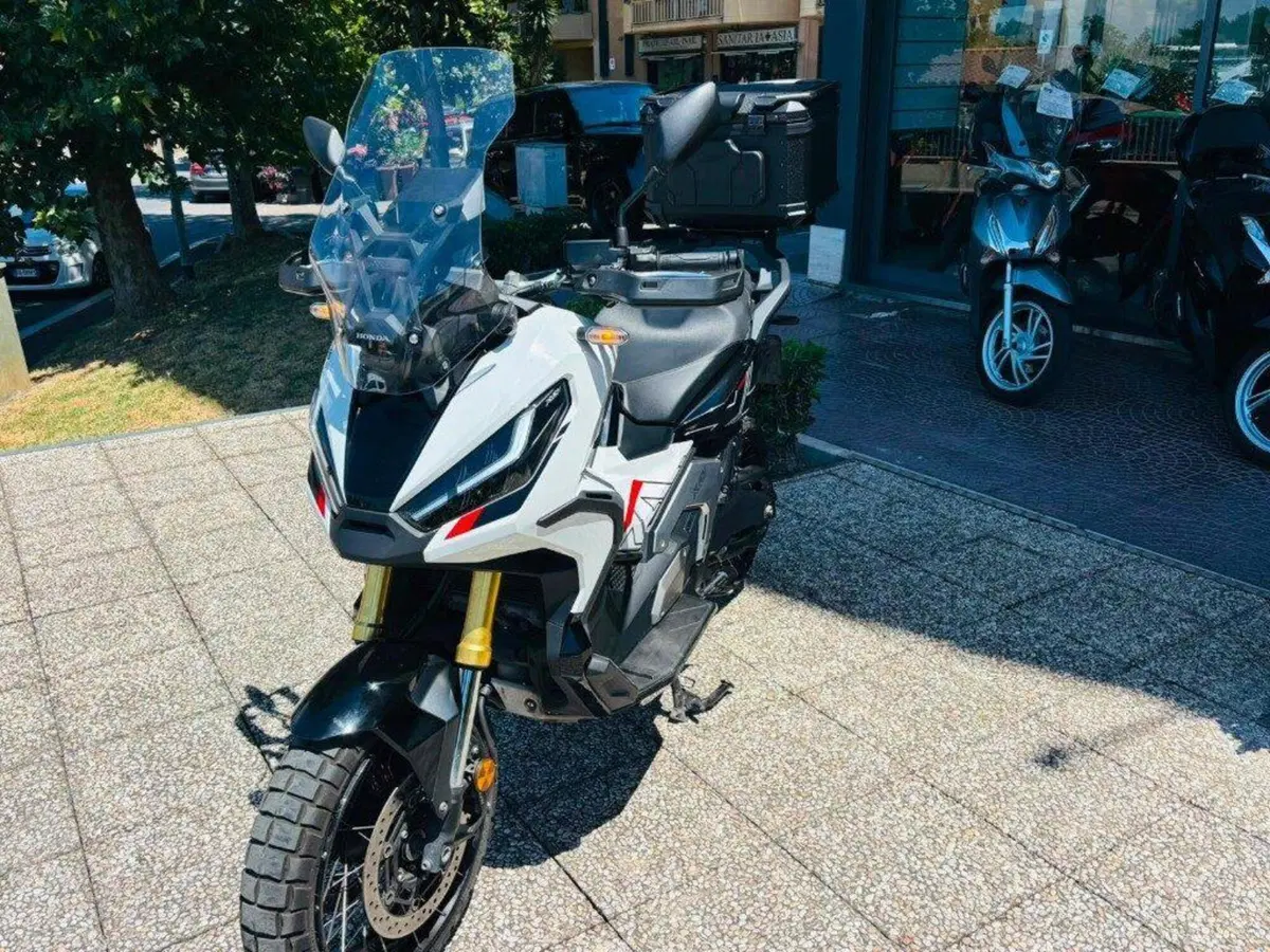 Honda X-ADV 750 DCT (2021 - 24) (3)