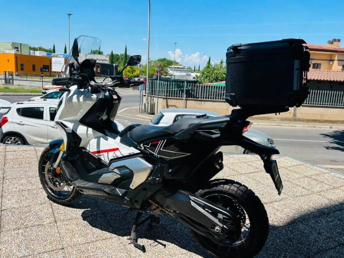 Honda X-ADV 750 DCT (2021 - 24) (6)