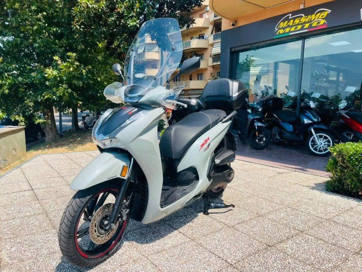 Honda SH 350 (2021 - 24) (5)