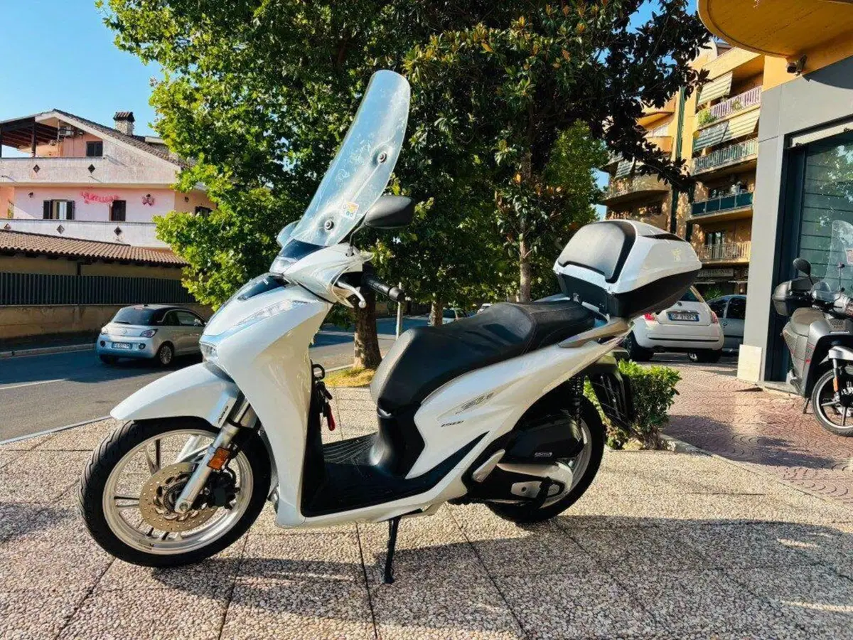 Honda SH 300 i ABS (2016 - 20)