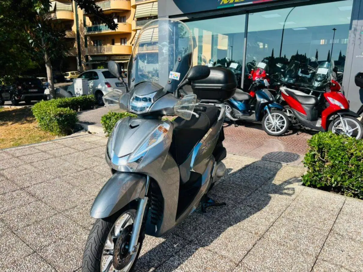 Honda SH 300 i ABS (2016 - 20) (7)