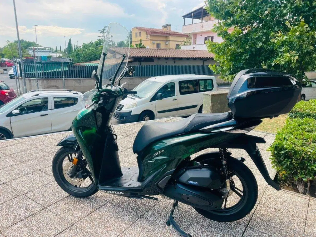 Honda SH 150i Vetro (2024 - 25) (10)