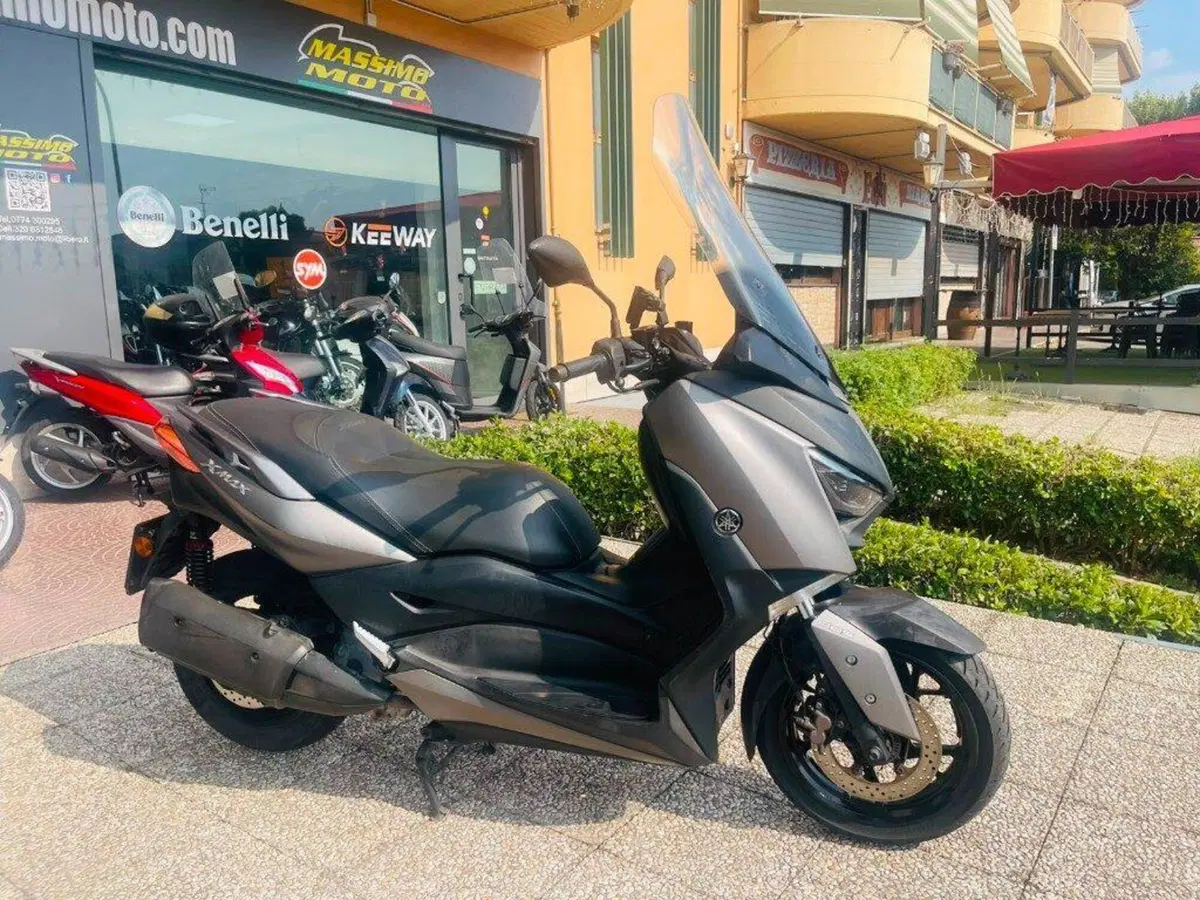 Yamaha X-Max 300 ABS (2017 - 20) (2)
