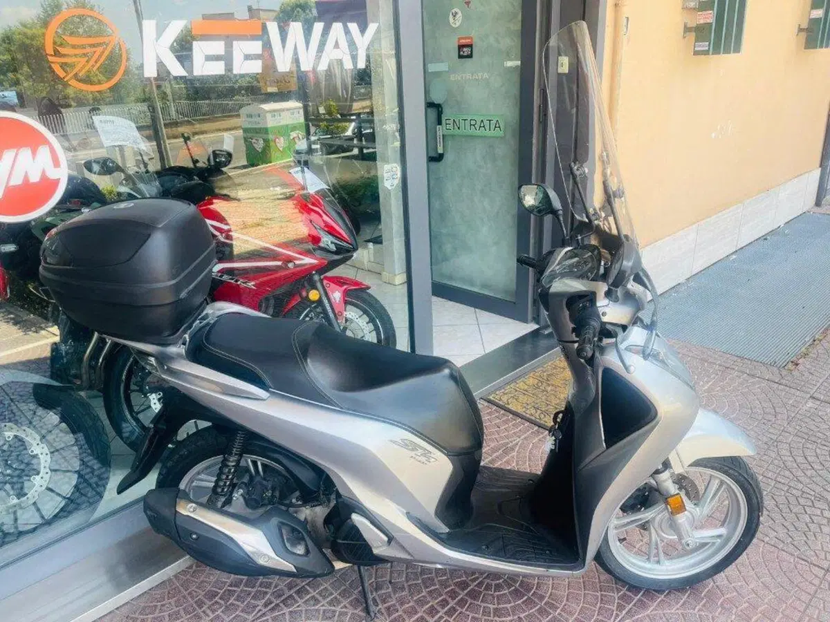 Honda SH 150i (2017 - 19) (8)