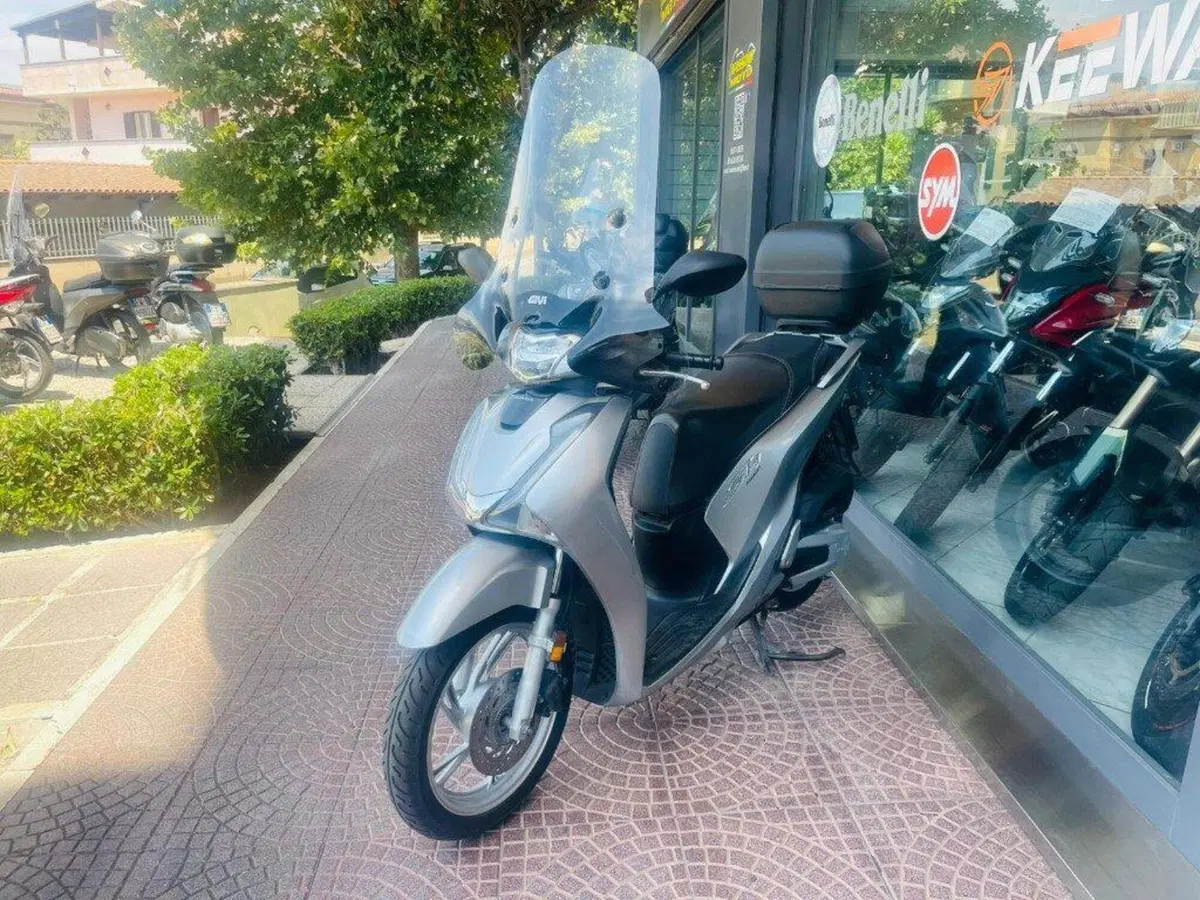 Honda SH 150i (2017 - 19) (9)
