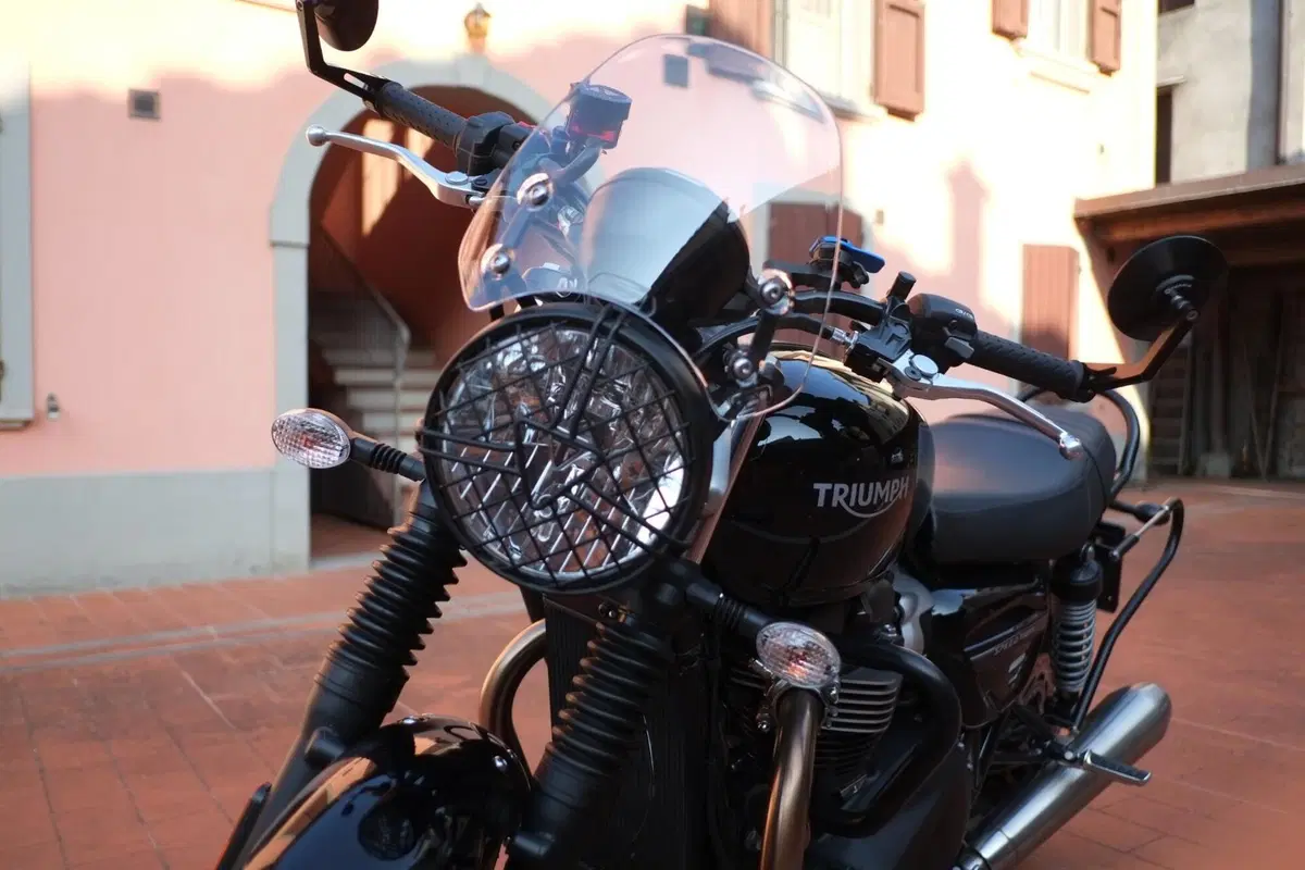 Triumph Speed Twin 900 (2023 - 24)