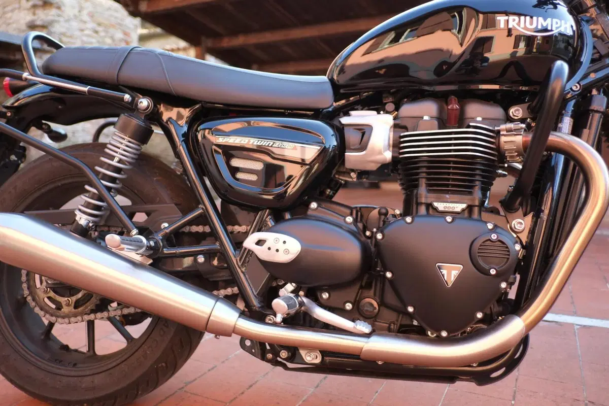 Triumph Speed Twin 900 (2023 - 24) (7)