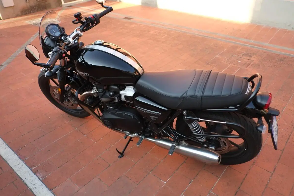 Triumph Speed Twin 900 (2023 - 24) (11)