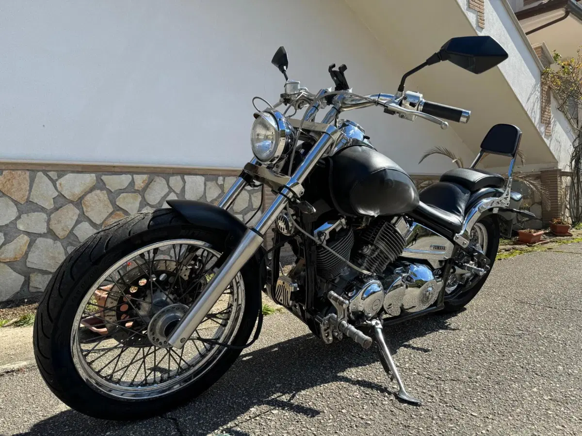 Yamaha XVS 650 Drag Star (1997 - 05) (2)