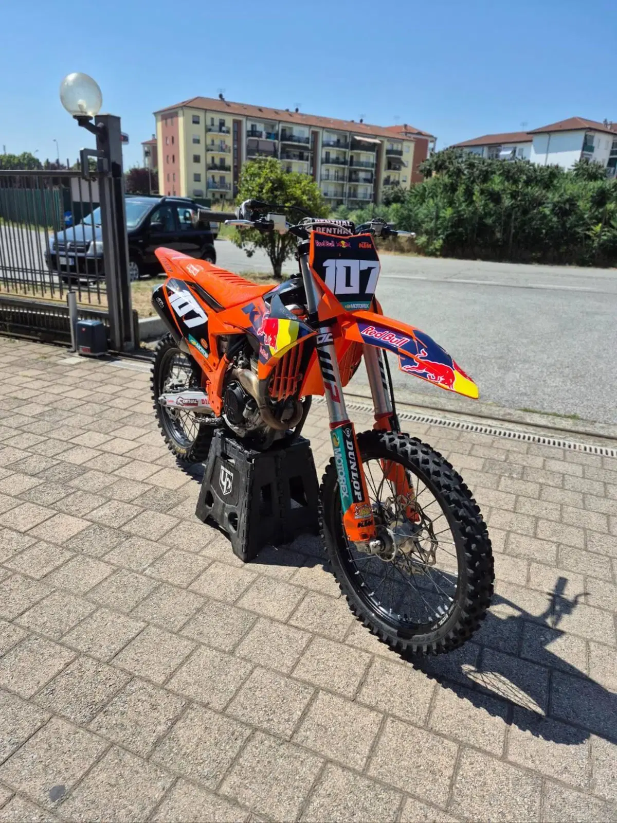 KTM 250 SX-F (2025) (8)