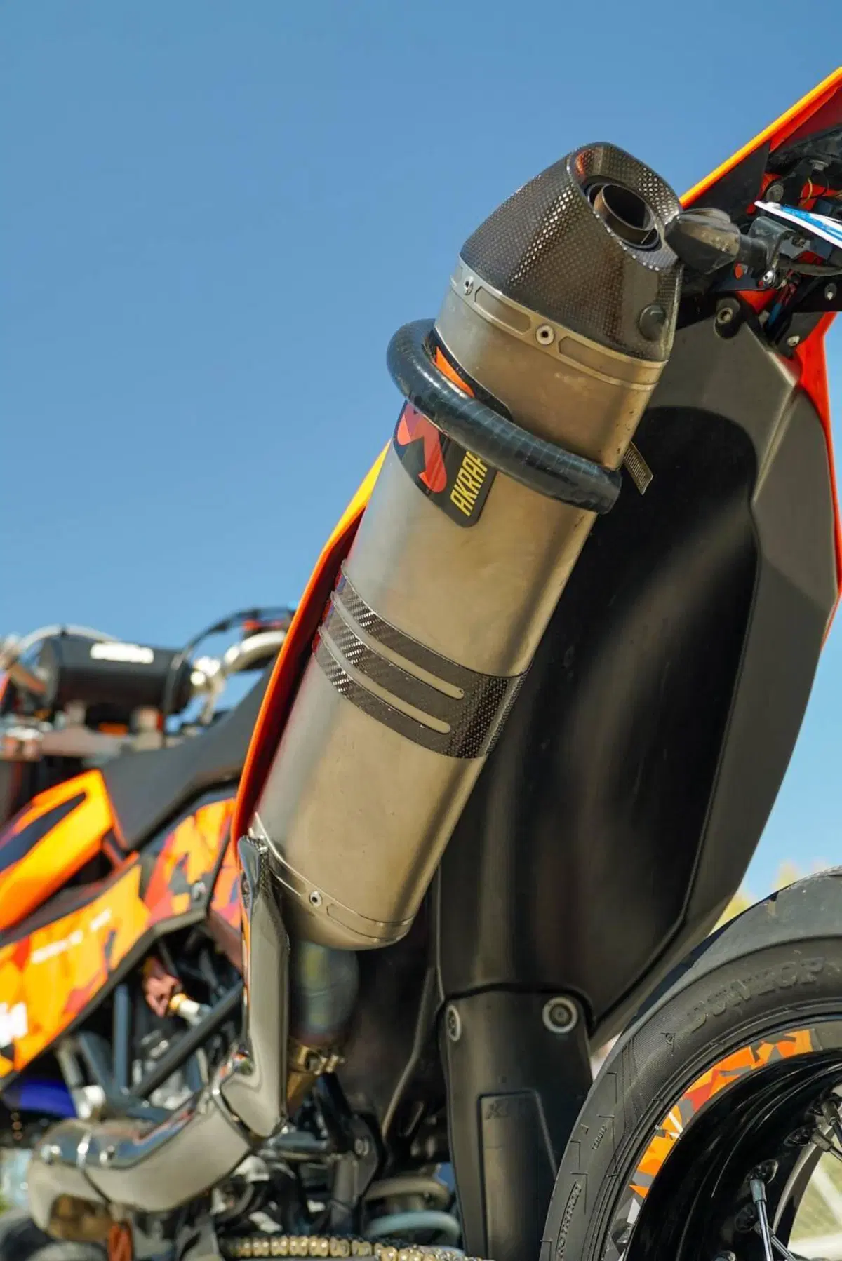 KTM 690 SMC (2008- 11) (9)