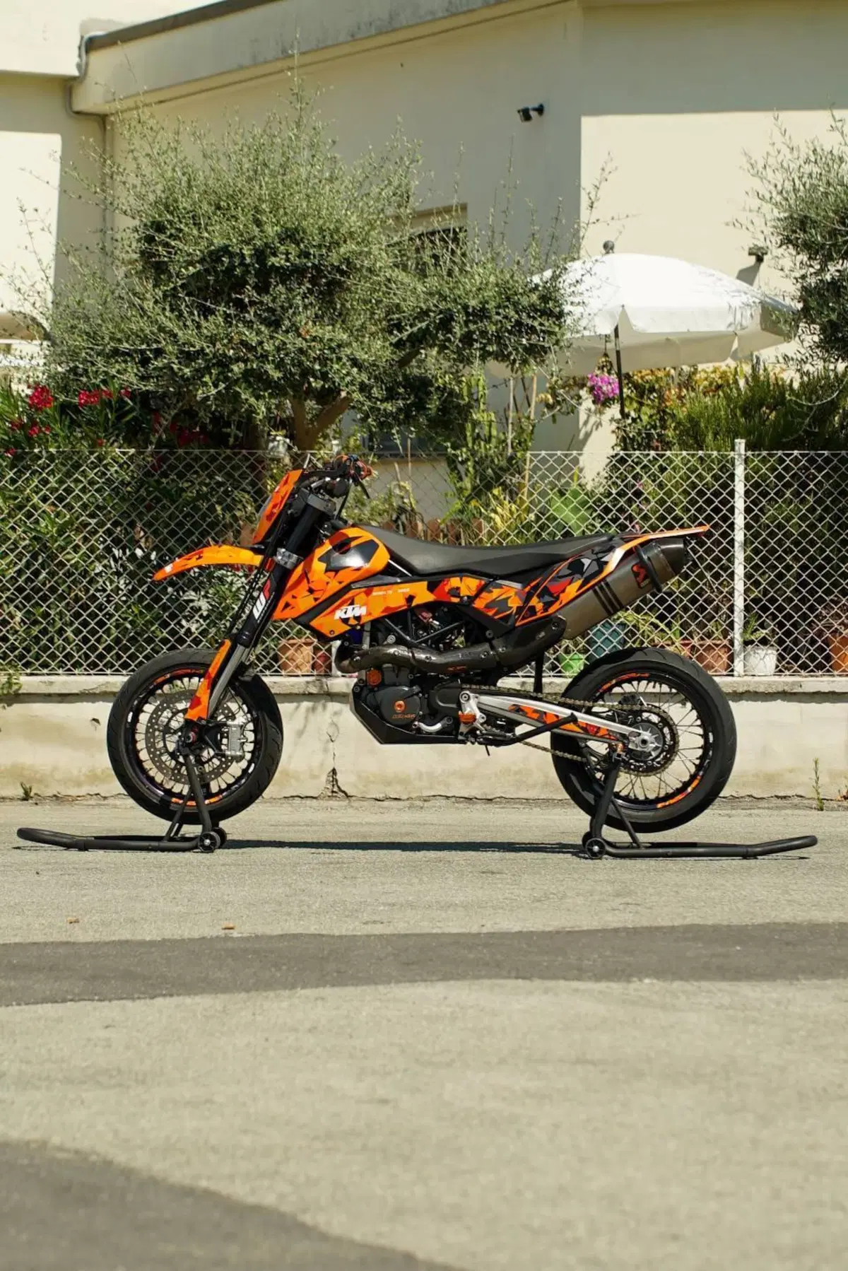 KTM 690 SMC (2008- 11) (12)