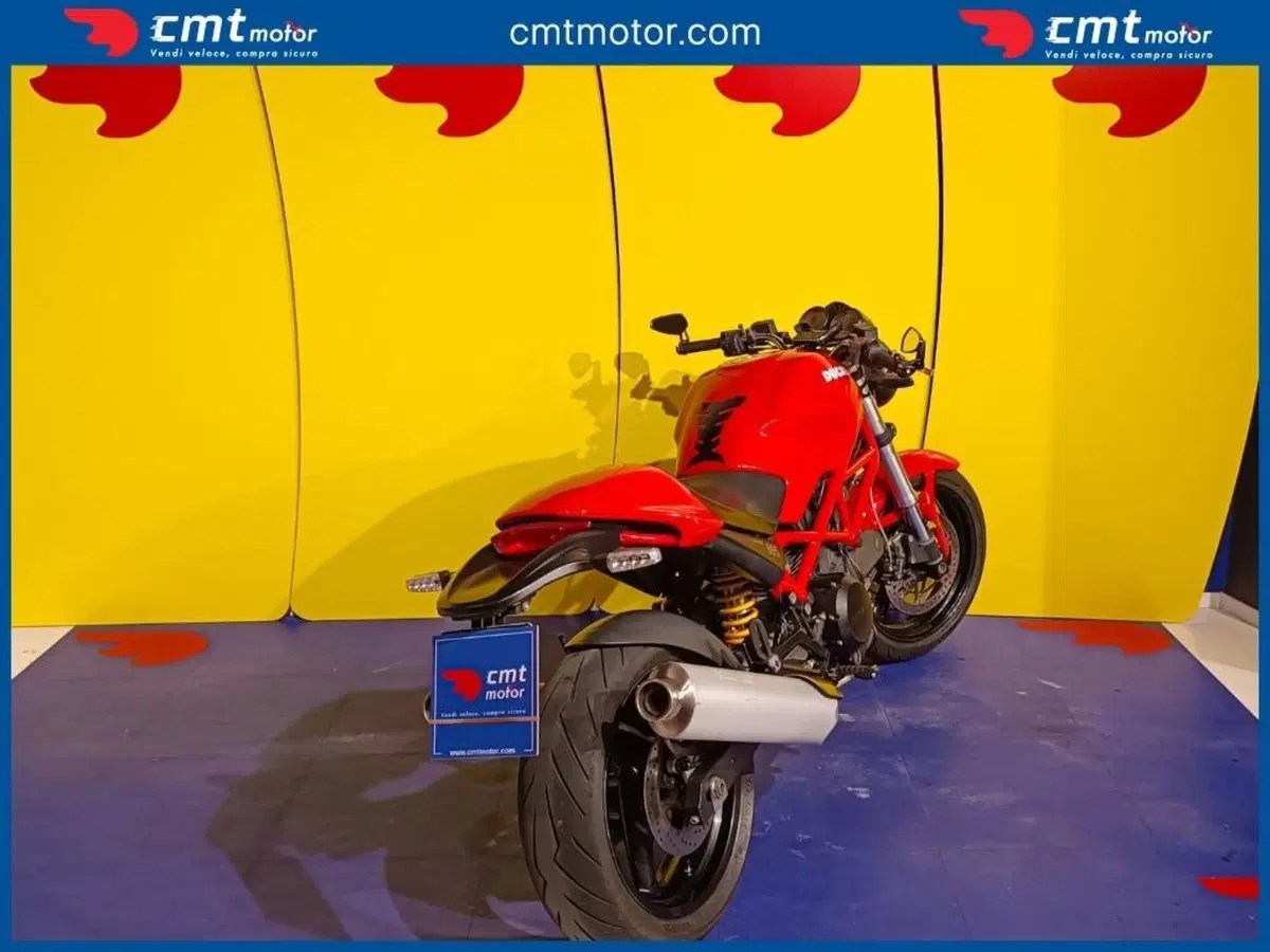 Ducati Monster 695 (2006 - 08) (2)