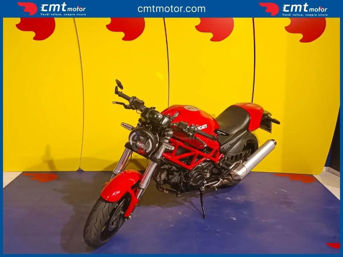 Ducati Monster 695 (2006 - 08) (4)