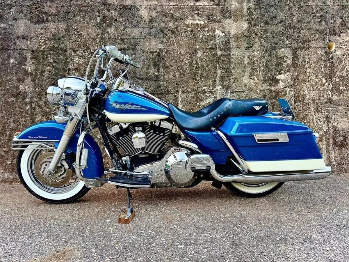 Harley-Davidson 1450 Road King Classic (1999 - 02) - FLHRCI (5)