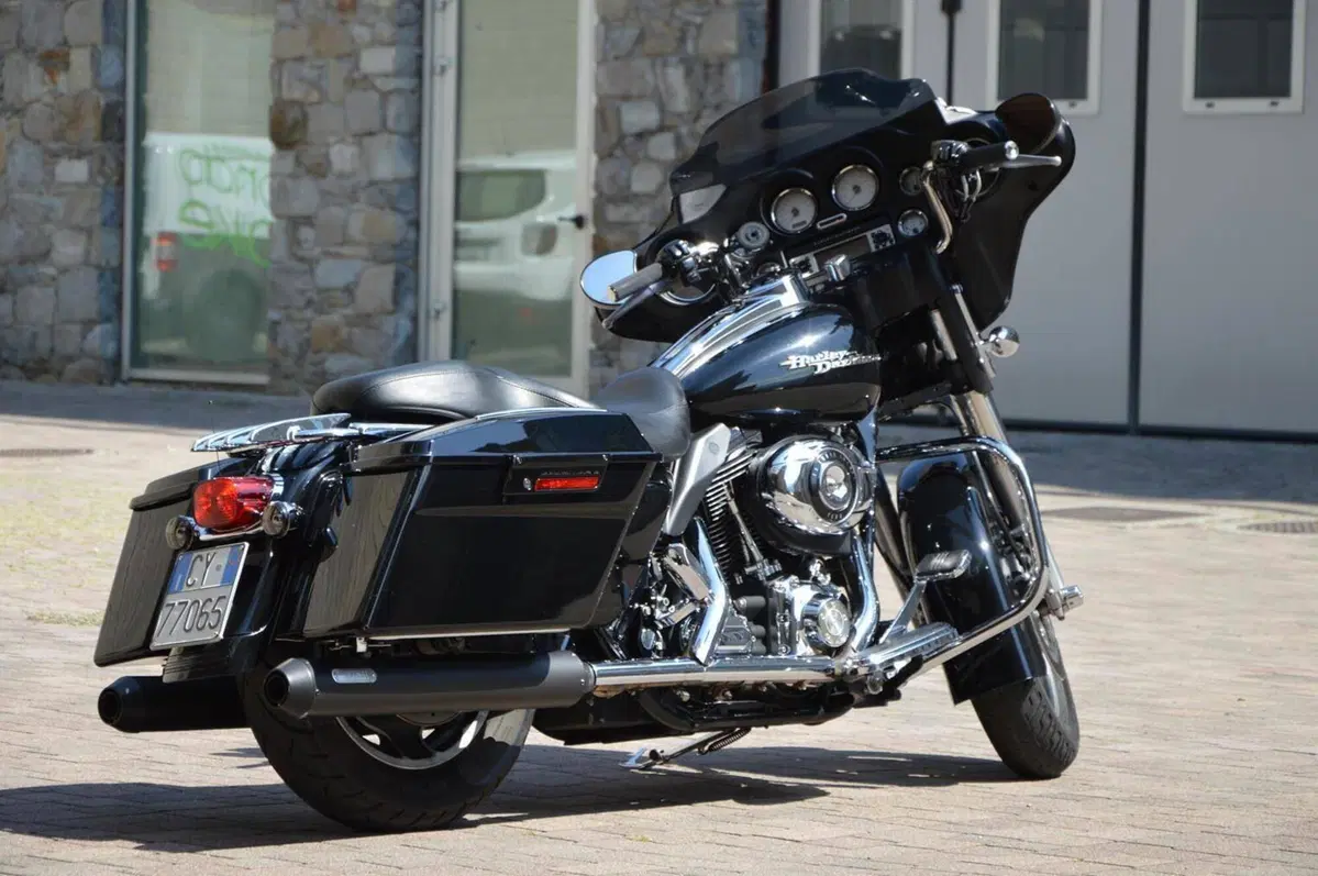 Harley-Davidson 1584 Street Glide (2007) - FLHX (12)