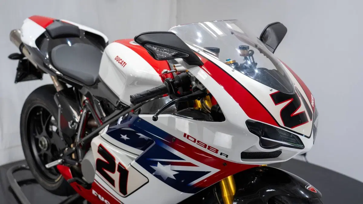 Ducati 1098 R Bayliss LE (2009 - 11) (11)