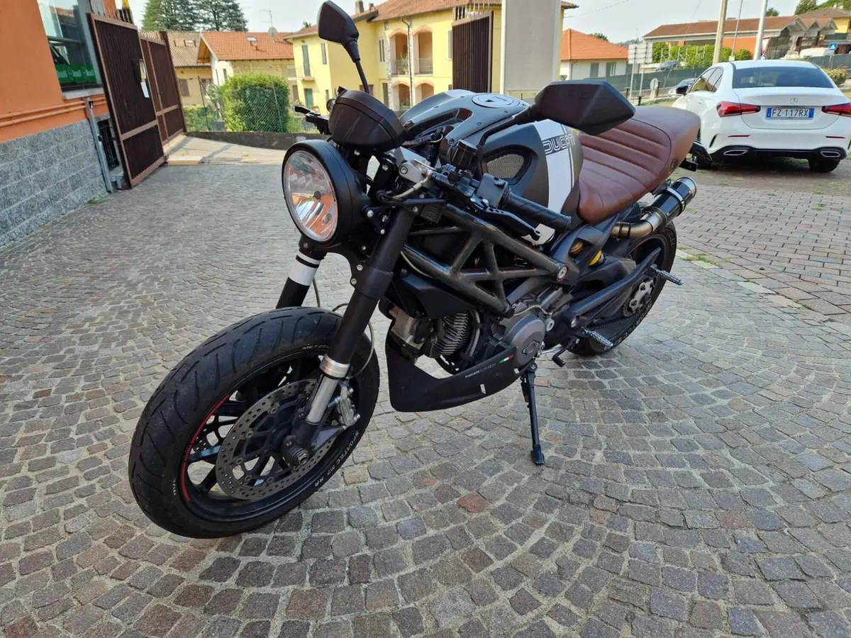 Ducati Monster 796 (2010 - 13)