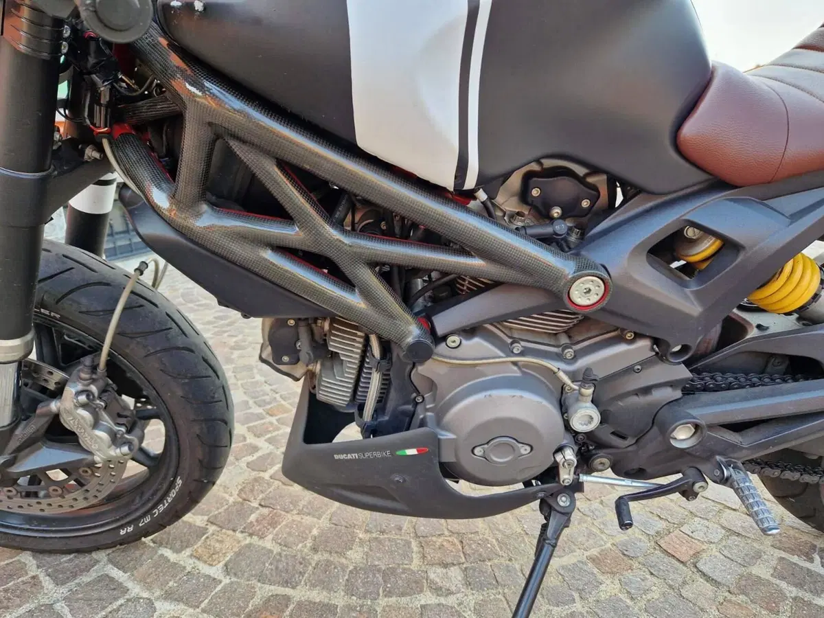 Ducati Monster 796 (2010 - 13) (3)