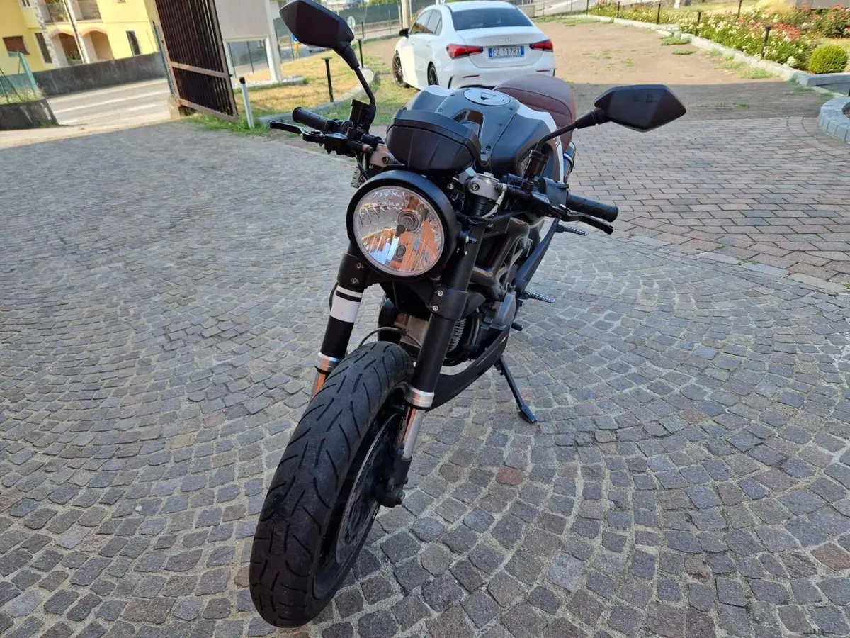 Ducati Monster 796 (2010 - 13) (5)