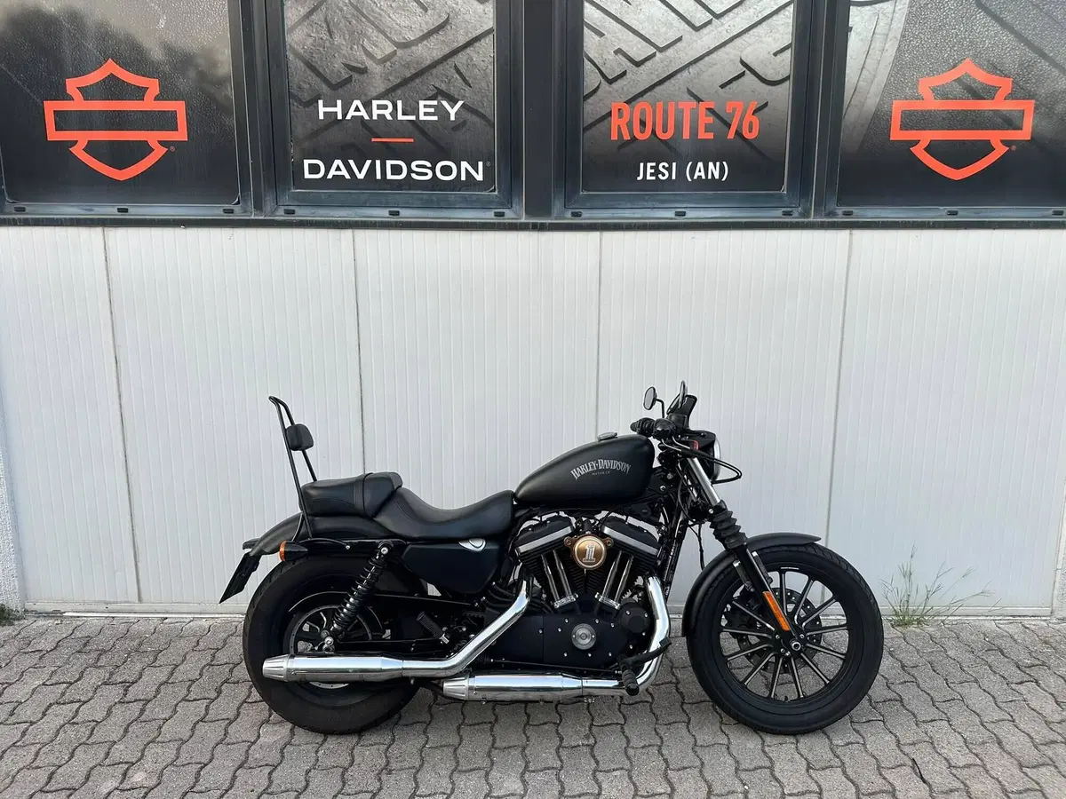 Harley-Davidson 883 Iron (2012 - 14) - XL 883N