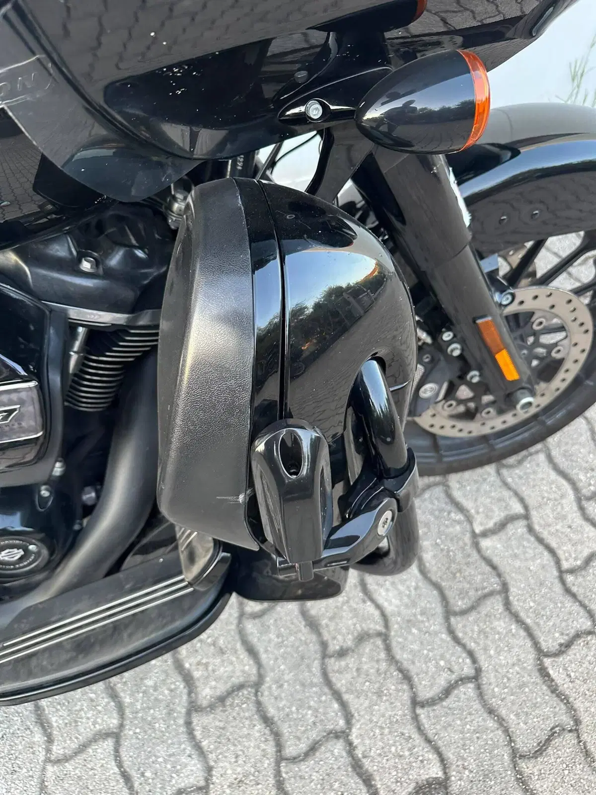 Harley-Davidson 107 Road Glide Special (2017 - 18) - FLTRXS (9)