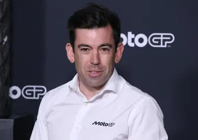 MotoGP 2026. GP del Qatar a rischio? Risponde Carlos Ezpeleta: Diversi dalla F1, speriamo di andare a Lusail