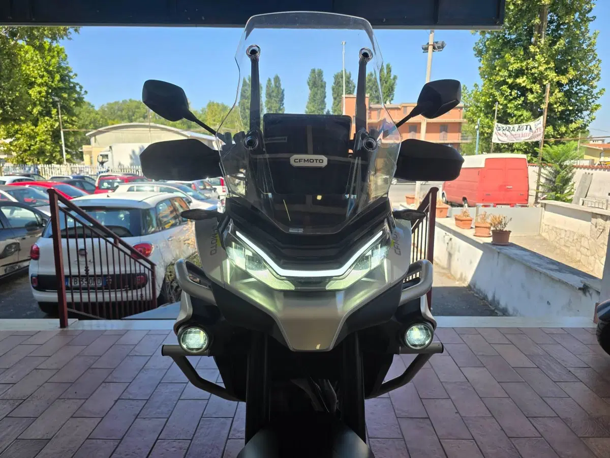 CFMOTO 800MT Touring (2022 - 26) (7)