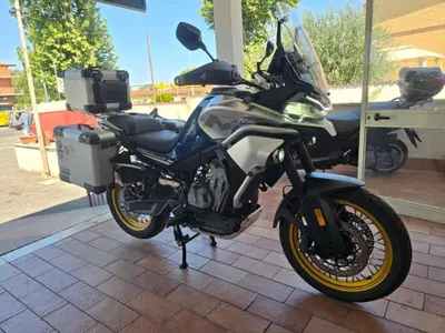 CFMOTO 800MT Touring (2022 - 26) usata