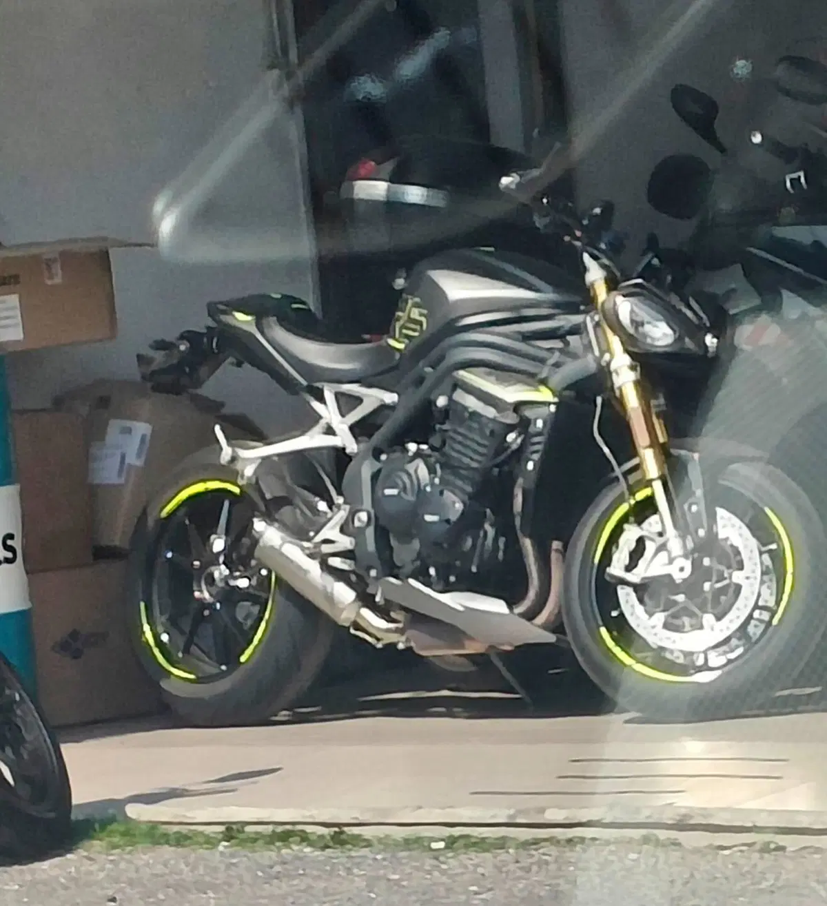 Triumph Speed Triple 1200 RS (2021 - 24) (9)