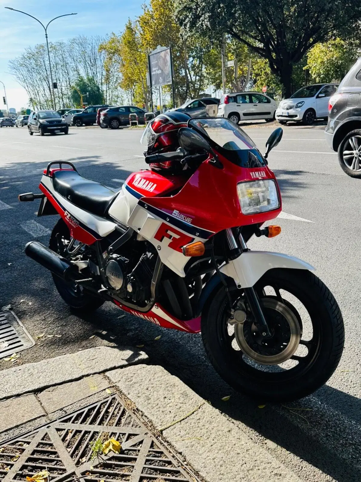 Yamaha FZ 750 (1985 - 88) (8)