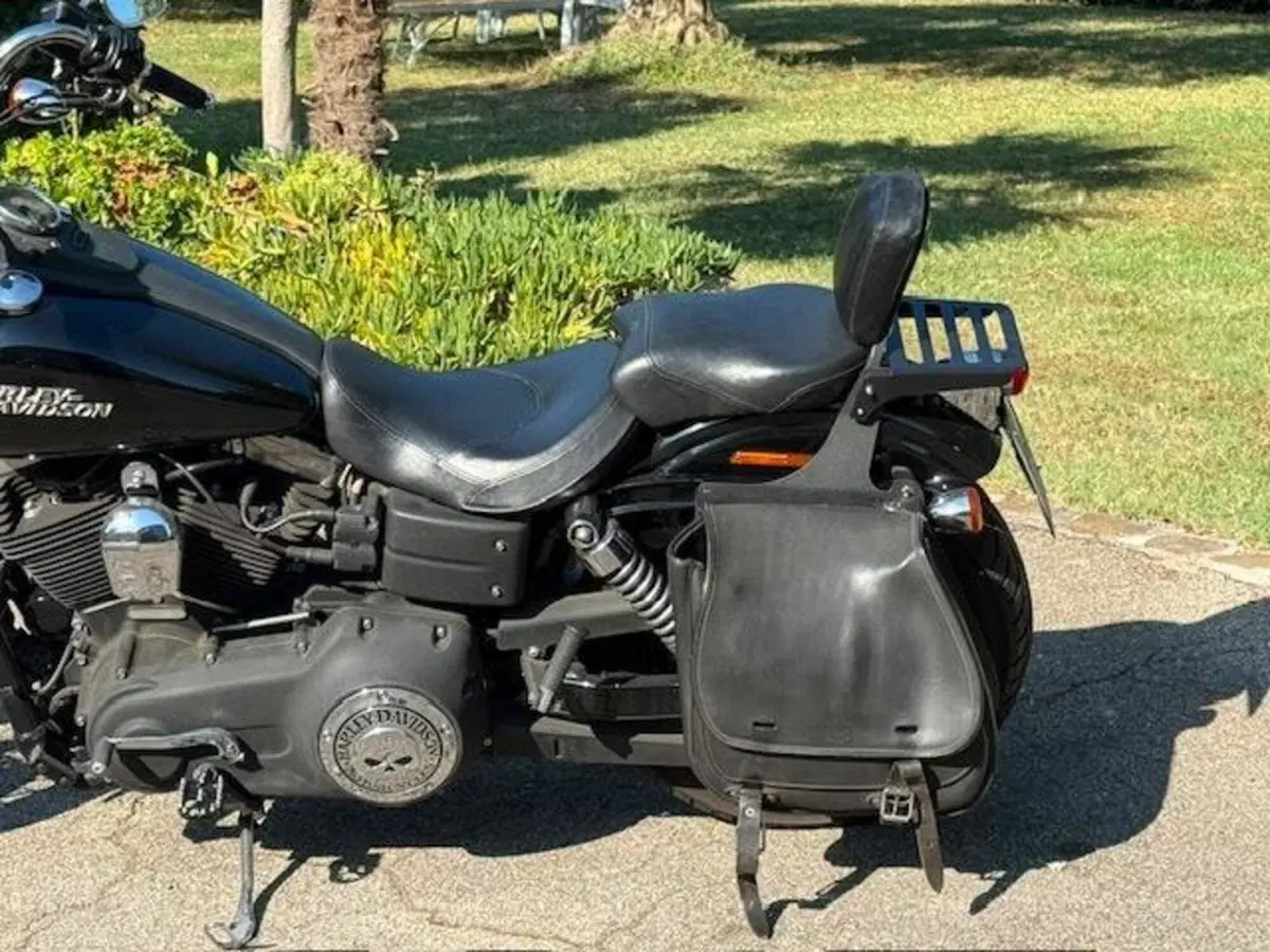 Harley-Davidson 1584 Street Bob (2008 - 15) - FXDB (12)
