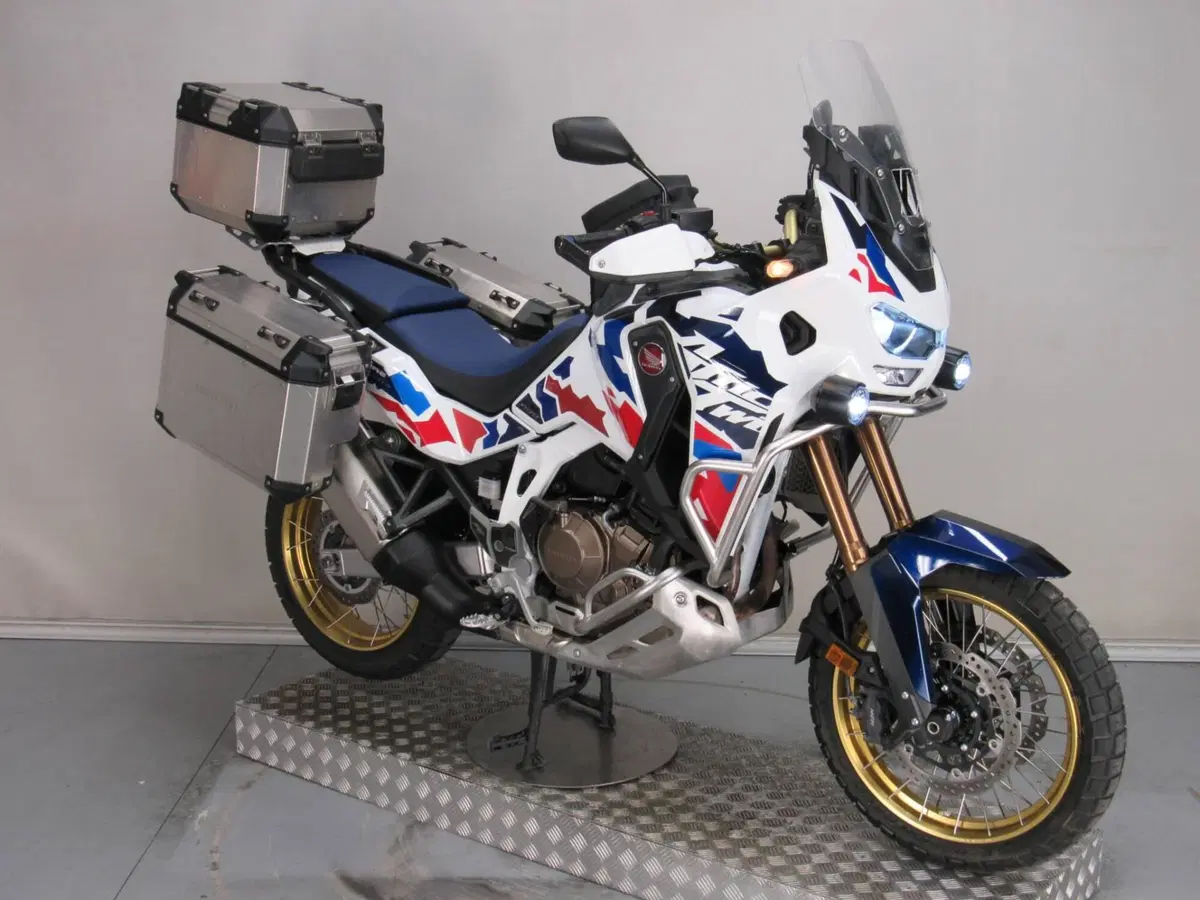 Honda Africa Twin CRF 1100L Adventure Sports Travel Edition (2024 - 26) (3)