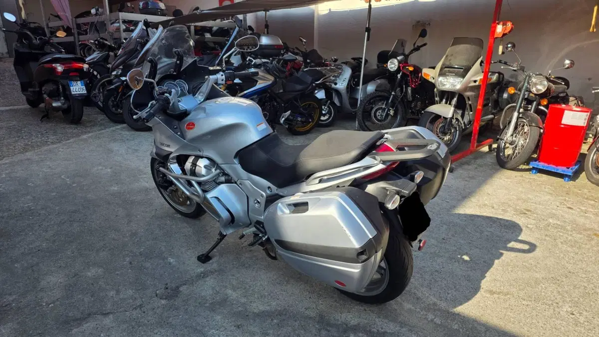 Moto Guzzi Norge 1200 (2006 - 10) (4)