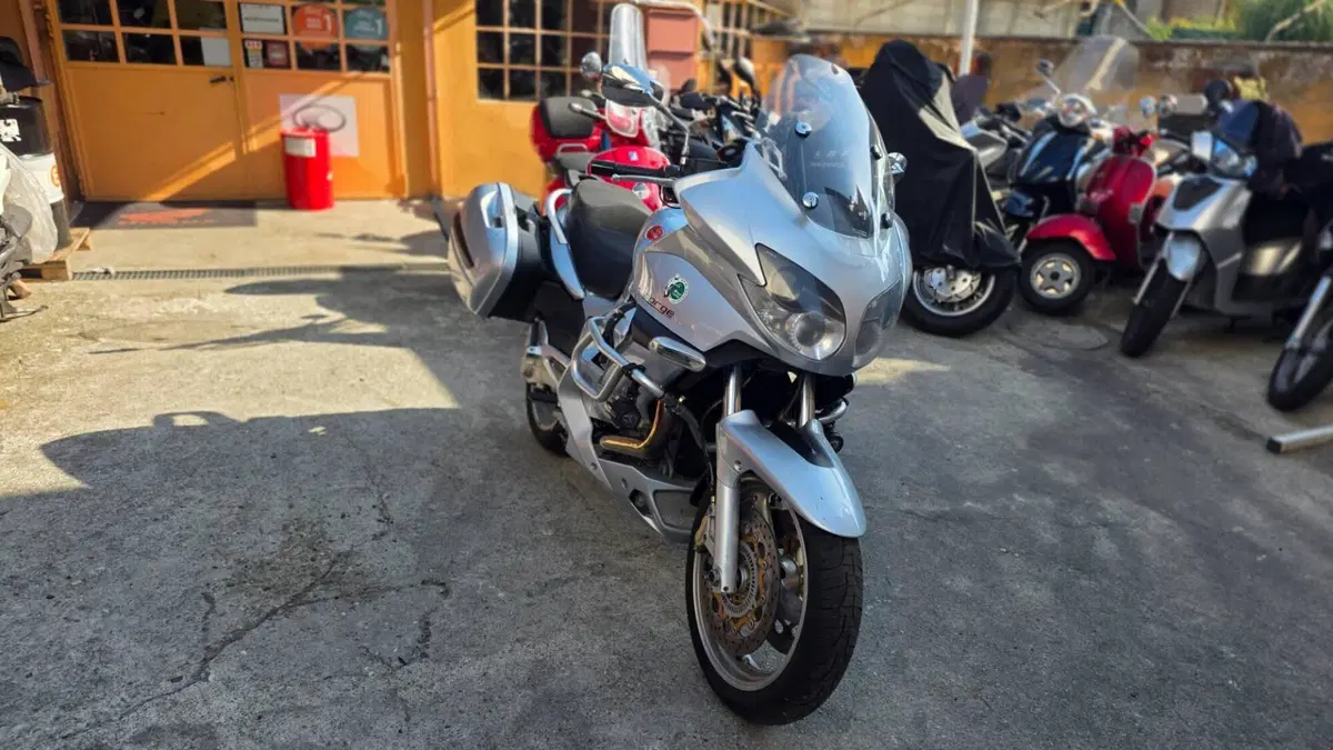 Moto Guzzi Norge 1200 (2006 - 10) (7)