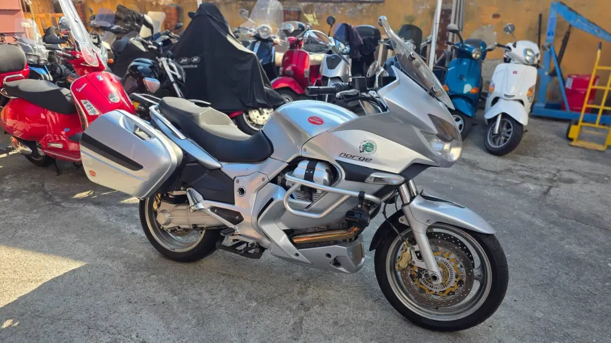 Moto Guzzi Norge 1200 (2006 - 10) (8)