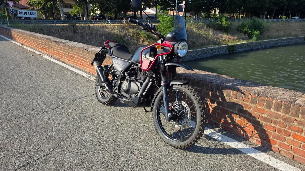 Royal Enfield Himalayan 411 (2021 - 24) (2)