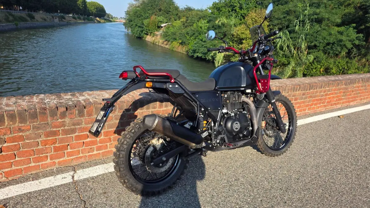 Royal Enfield Himalayan 411 (2021 - 24) (3)