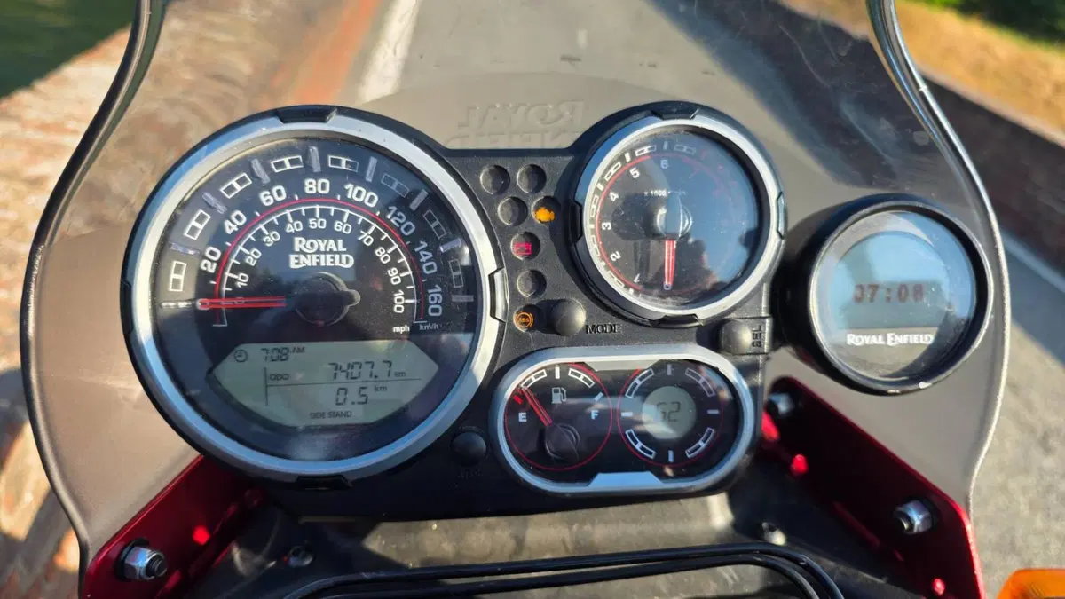 Royal Enfield Himalayan 411 (2021 - 24) (7)