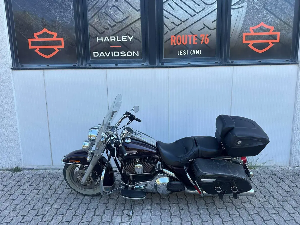 Harley-Davidson 1450 Road King Classic (2006 - 07) - FLHRCI (2)