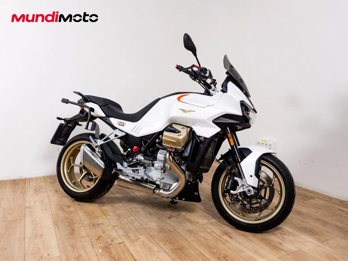 Moto Guzzi V100 Mandello (2022 - 24) (2)