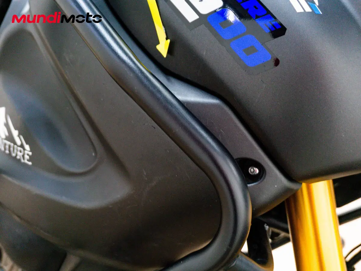 Yamaha XT1200Z Super Ténéré First Edition (2010 - 11) (33)