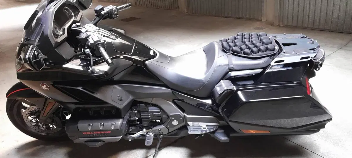 Honda GL 1800 Gold Wing (2018 - 20) (3)