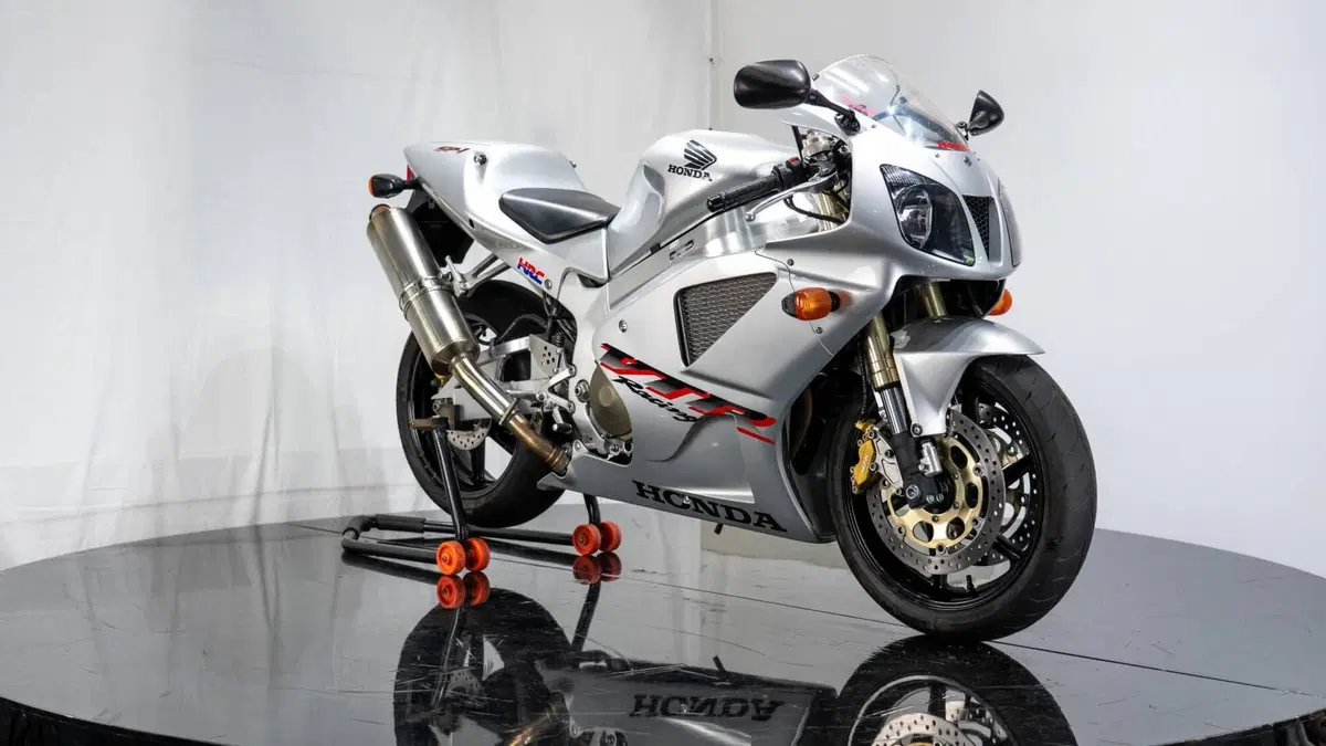 Honda VTR 1000 SP-1 (2000 - 01) (11)