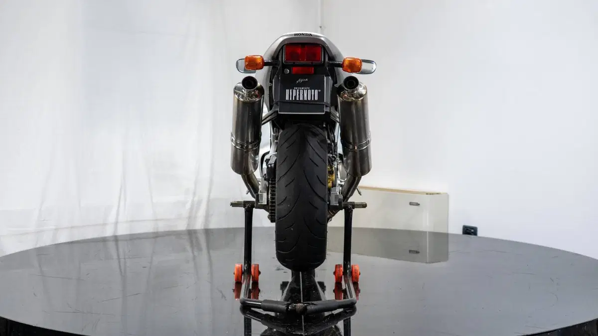 Honda VTR 1000 SP-1 (2000 - 01) (14)