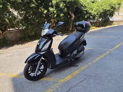 Kymco People 200i GT (2010 - 17) usata