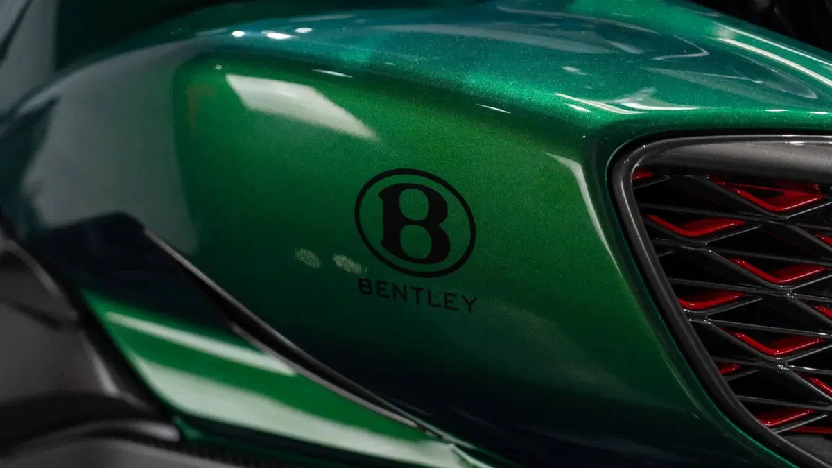 Ducati Diavel for Bentley (2024) (14)