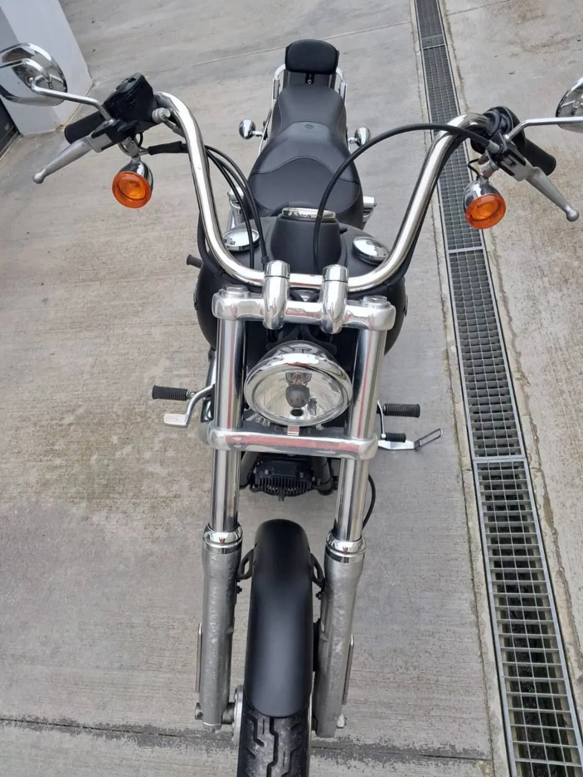Harley-Davidson 1584 Street Bob (2008 - 15) - FXDB (6)